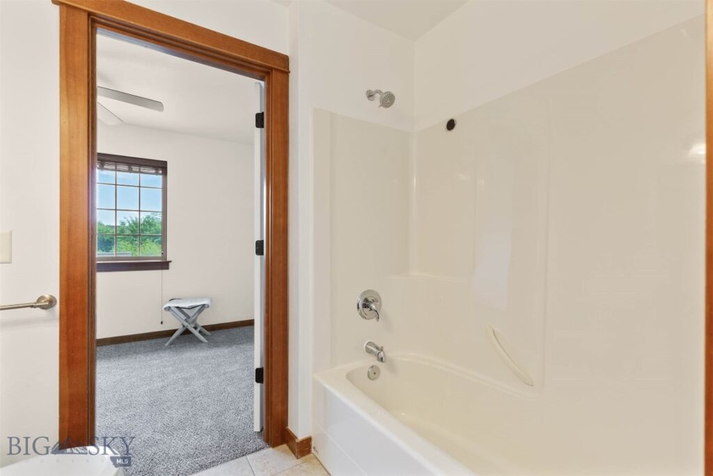 332 N Cottonwood Road, Bozeman MT 59718