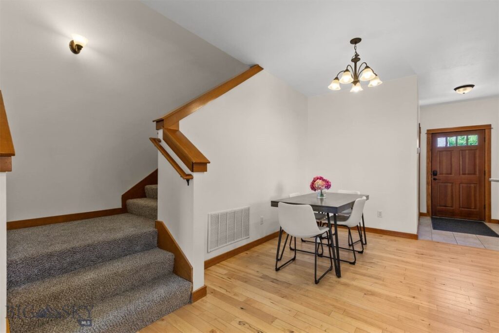 332 N Cottonwood Road, Bozeman MT 59718