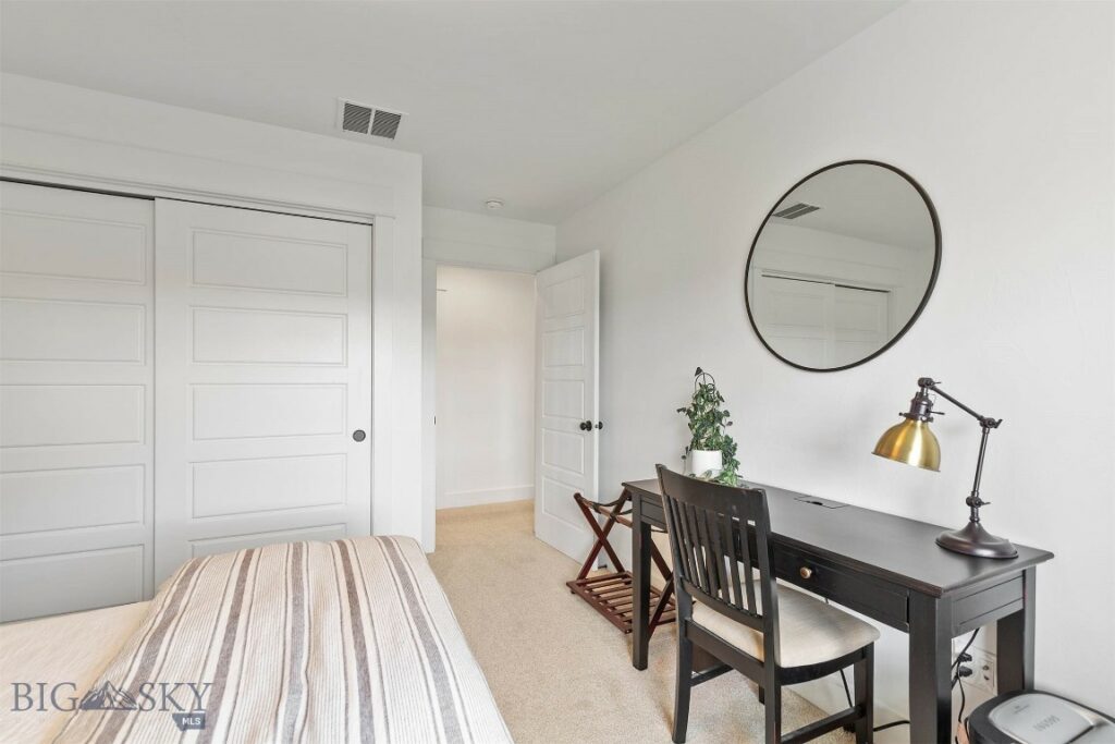3382 Monida, Bozeman MT 59718