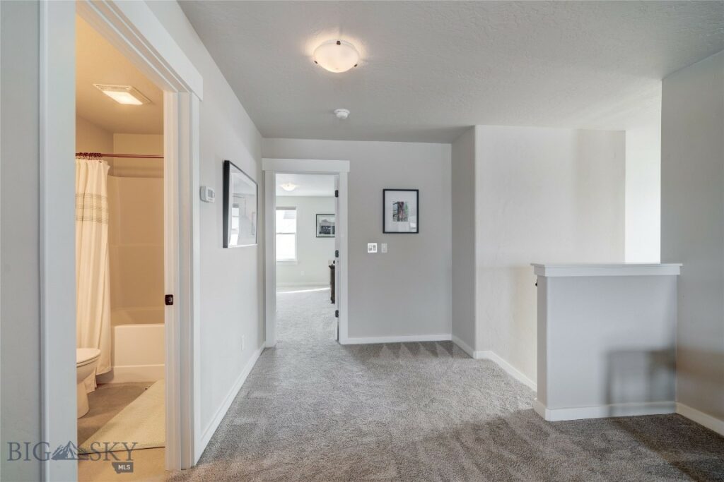 3389 Lolo Way, Bozeman MT 59718