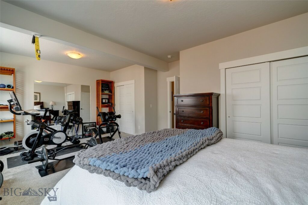 3389 Lolo Way, Bozeman MT 59718