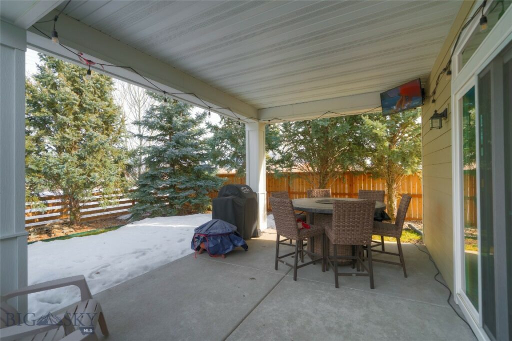 3389 Lolo Way, Bozeman MT 59718