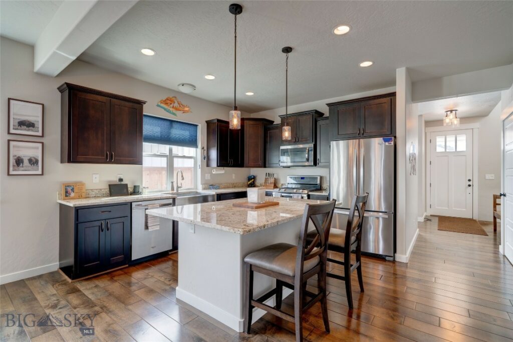 3389 Lolo Way, Bozeman MT 59718