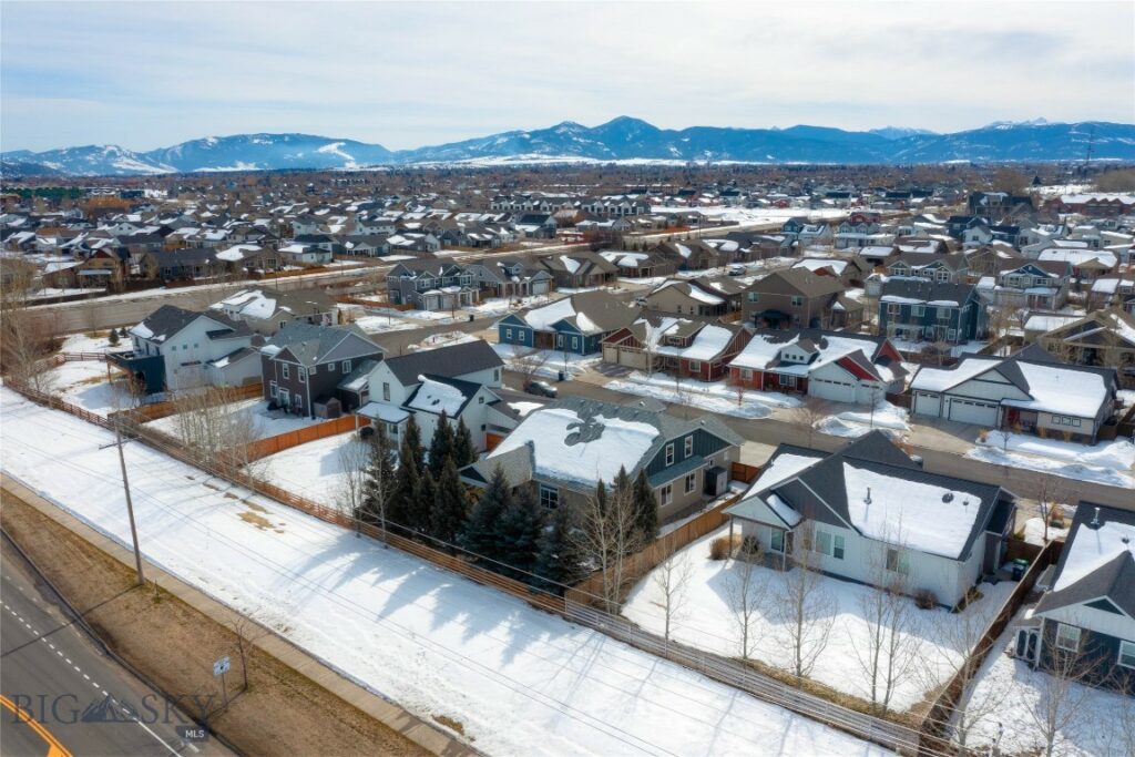 3389 Lolo Way, Bozeman MT 59718