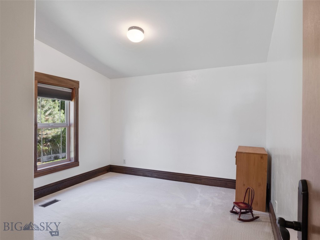 3400 Magenta Road, Bozeman MT 59718