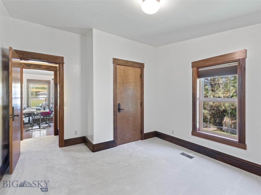 3400 Magenta Road, Bozeman MT 59718