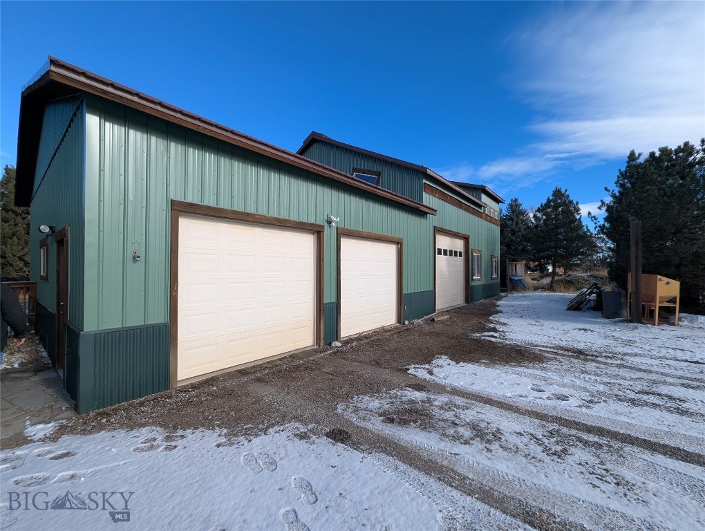 3400 Magenta Road, Bozeman MT 59718