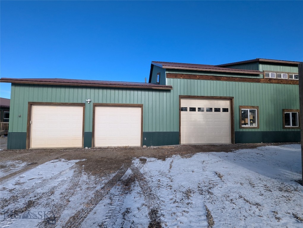 3400 Magenta Road, Bozeman MT 59718