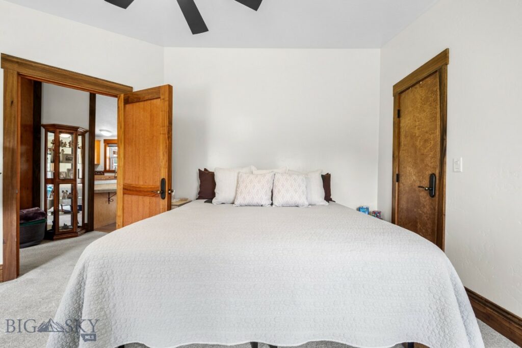 3400 Magenta Road, Bozeman MT 59718