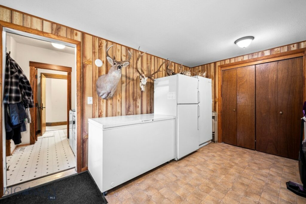 3400 Magenta Road, Bozeman MT 59718
