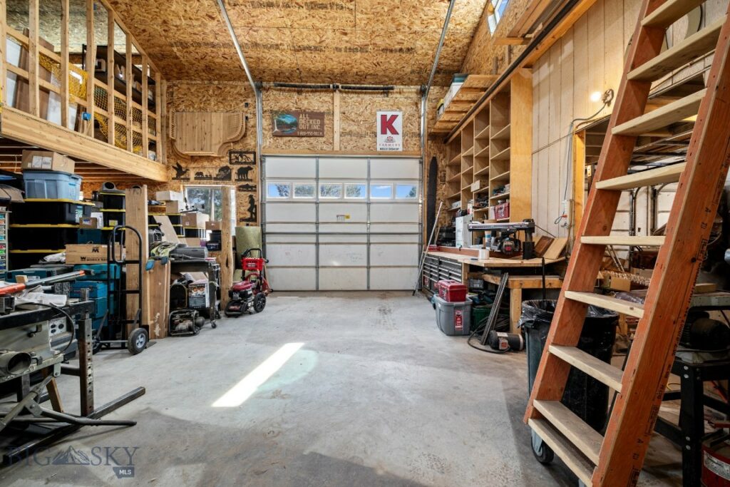3400 Magenta Road, Bozeman MT 59718