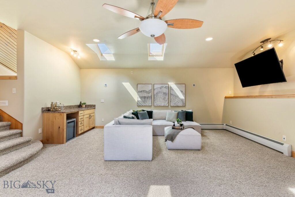 341 Laurel Ranch Road, Bozeman MT 59715