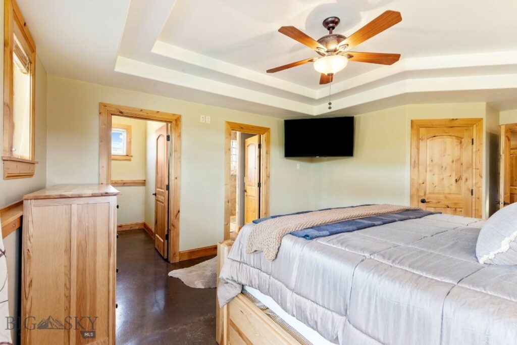 341 Laurel Ranch Road, Bozeman MT 59715