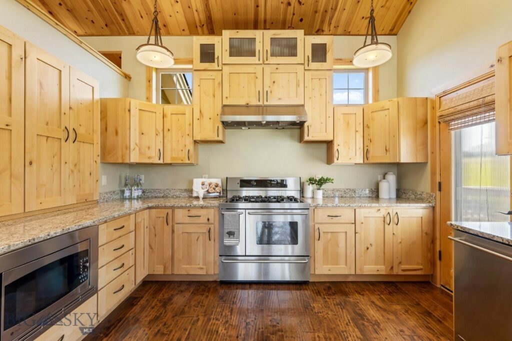 341 Laurel Ranch Road, Bozeman MT 59715