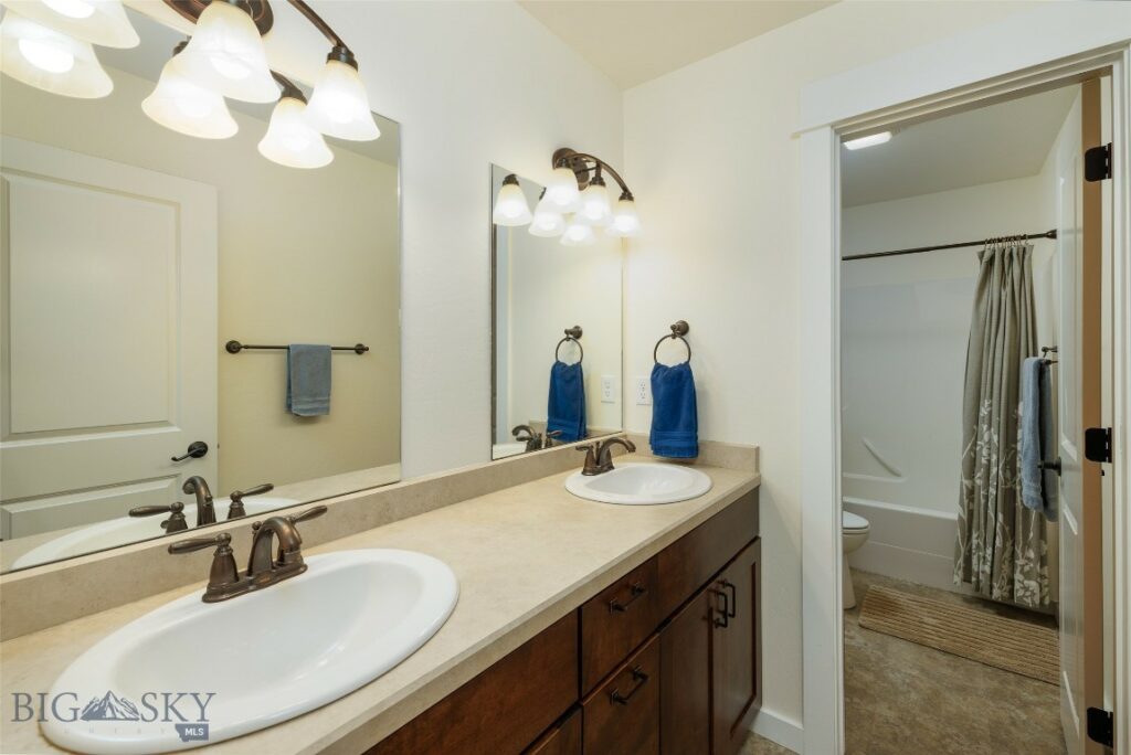 342 Parklands Trail, Bozeman MT 59718