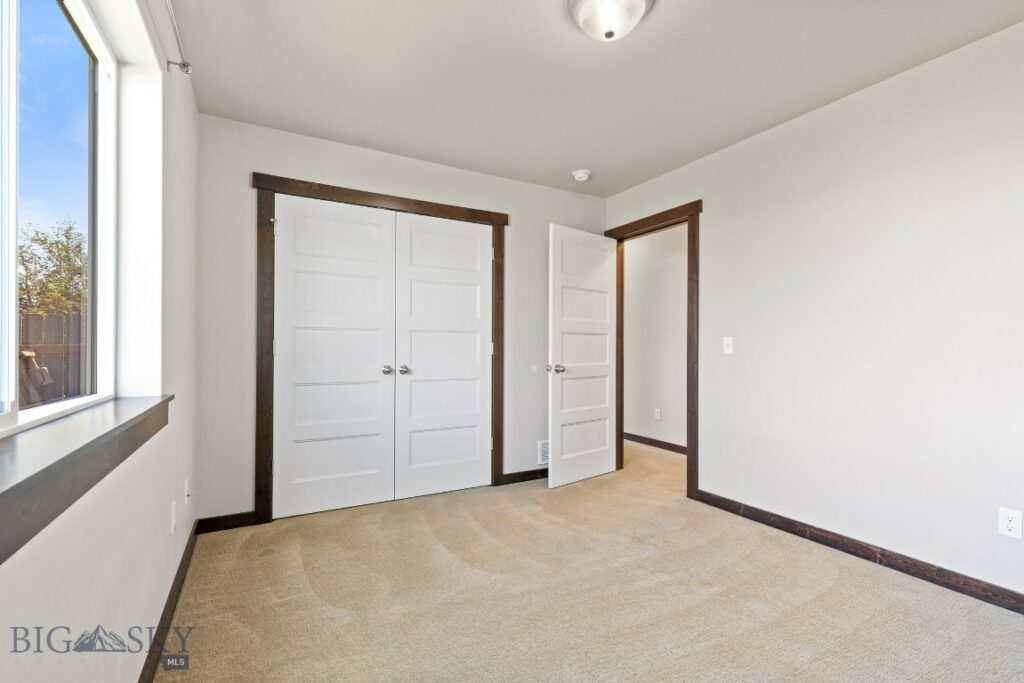 343 Stewart Loop, Bozeman MT 59718
