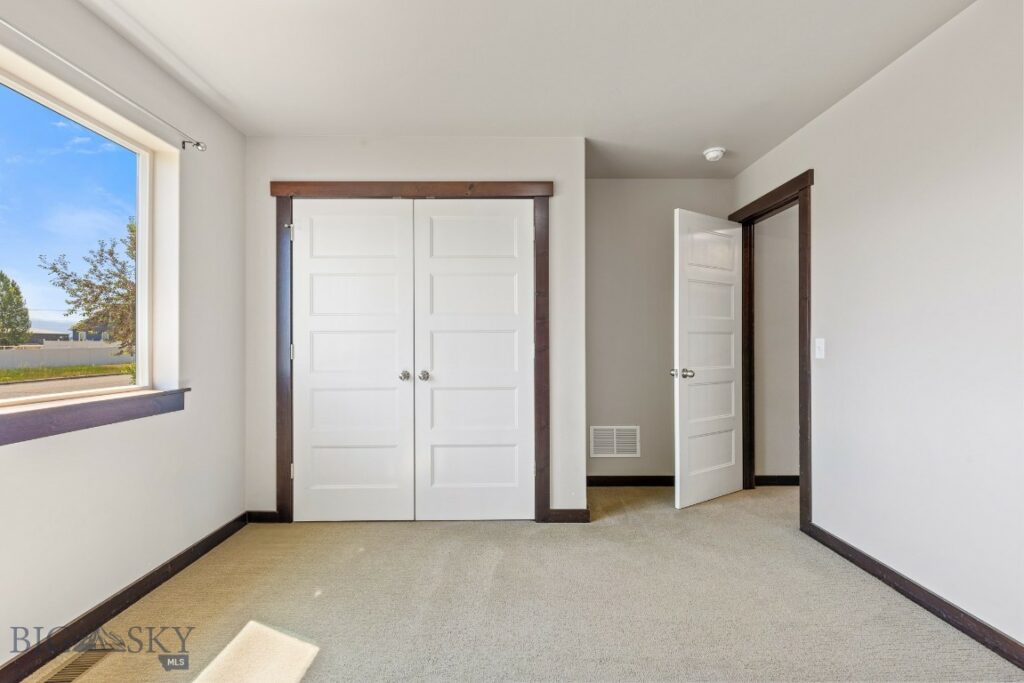 343 Stewart Loop, Bozeman MT 59718