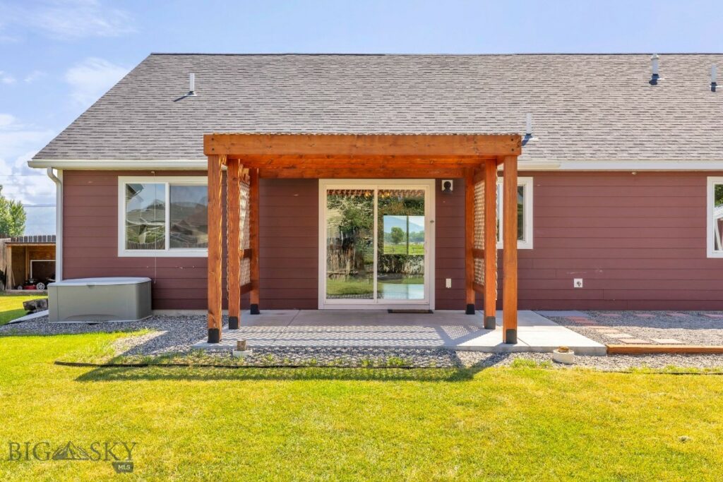 343 Stewart Loop, Bozeman MT 59718
