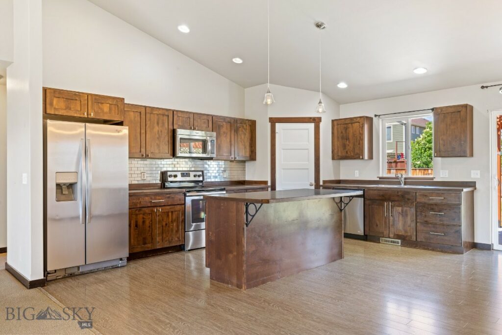 343 Stewart Loop, Bozeman MT 59718