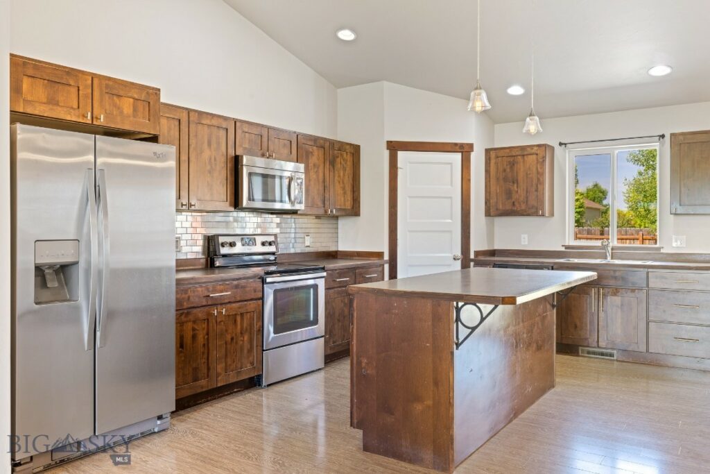 343 Stewart Loop, Bozeman MT 59718