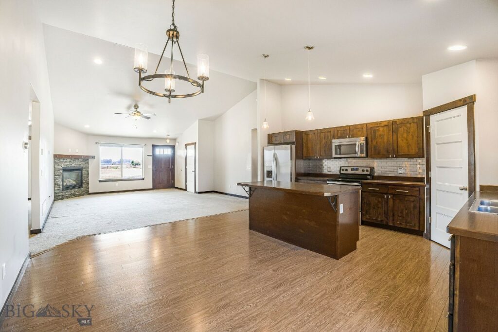 343 Stewart Loop, Bozeman MT 59718