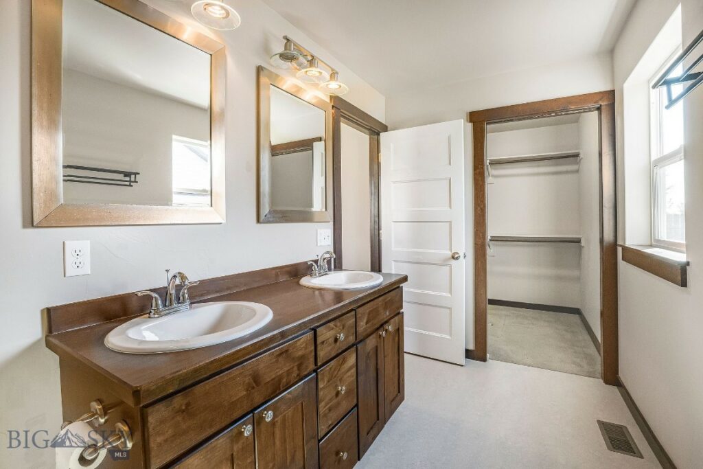 343 Stewart Loop, Bozeman MT 59718