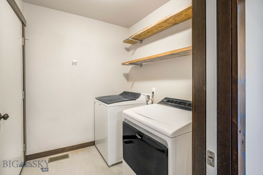 343 Stewart Loop, Bozeman MT 59718