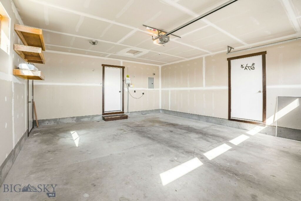 343 Stewart Loop, Bozeman MT 59718
