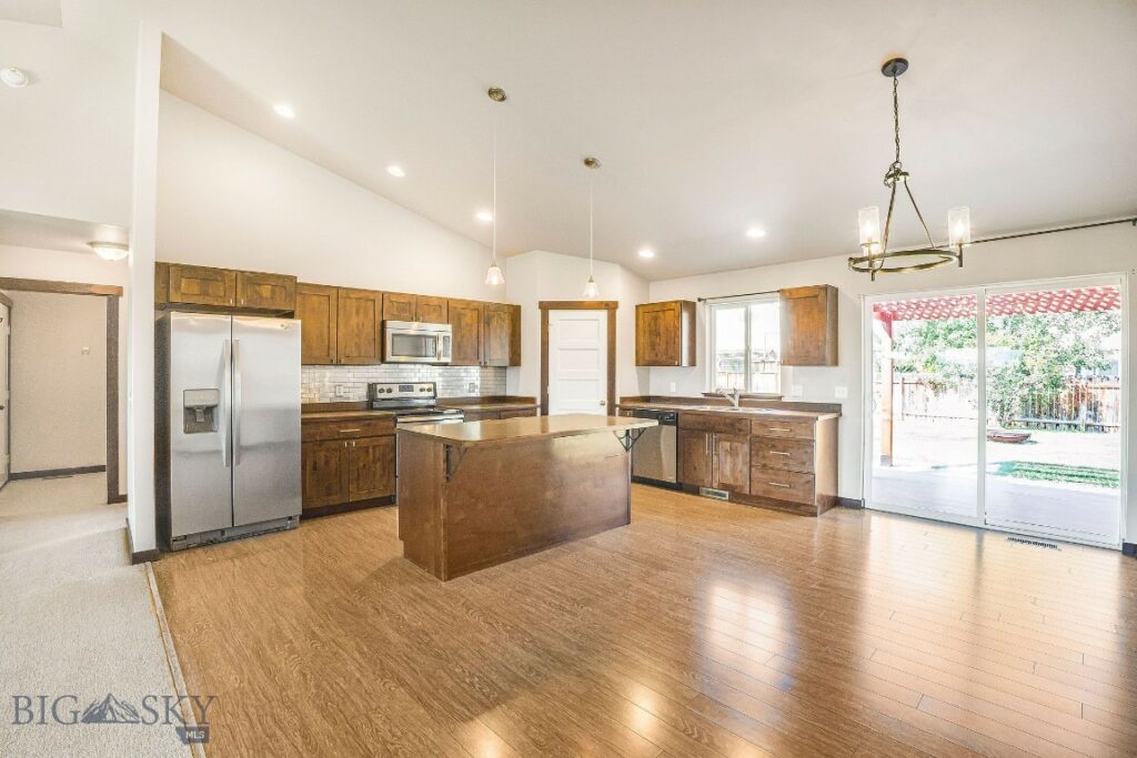 343 Stewart Loop, Bozeman MT 59718