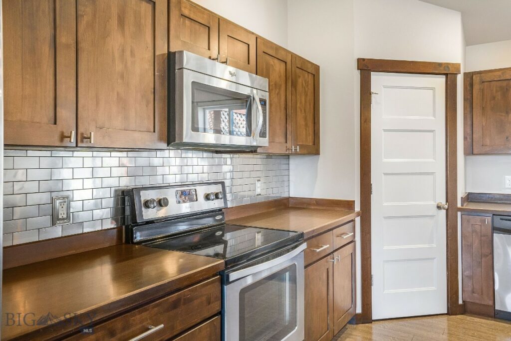 343 Stewart Loop, Bozeman MT 59718