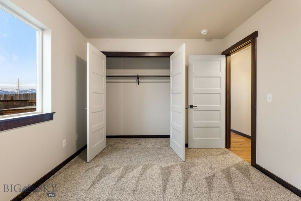 343 Stewart Loop, Bozeman MT 59718