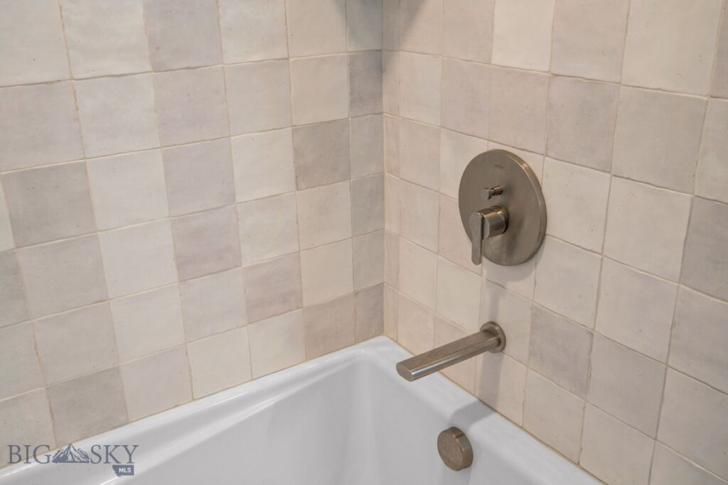 3460 S 21st Avenue, Bozeman MT 59718