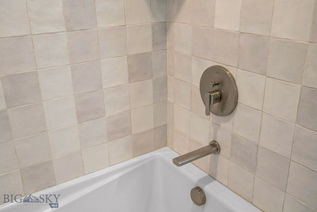 3460 S 21st Avenue, Bozeman MT 59718