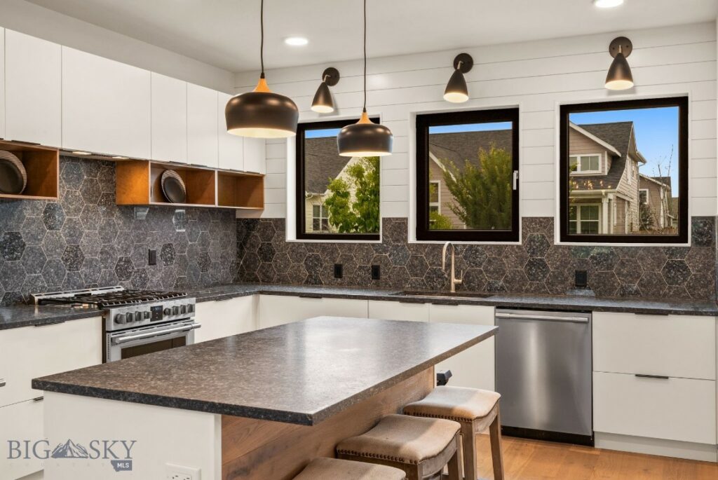 3460 S 21st Avenue, Bozeman MT 59718