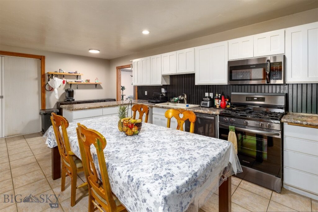 3490 Magenta Road, Bozeman MT 59715