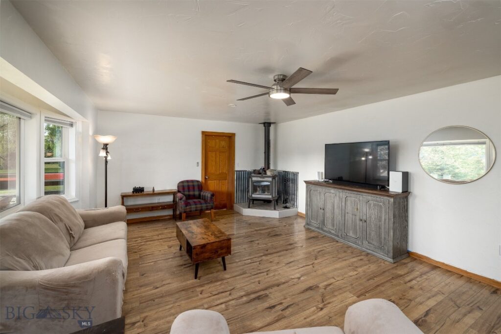 3490 Magenta Road, Bozeman MT 59715