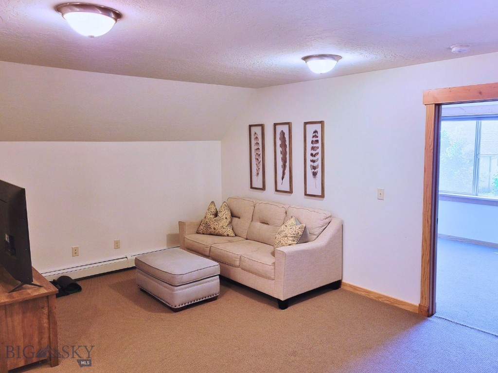 3493 Lolo Way, Bozeman MT 59718