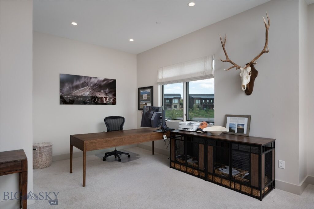 35 Diamondback Lane, Bozeman MT 59718