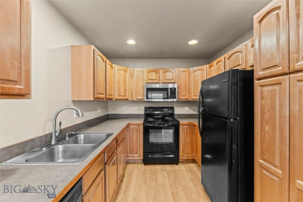 351 Magdalene Way, Bozeman MT 59718