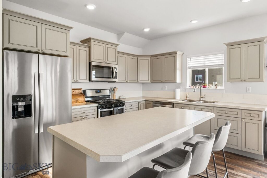 352 Pond Lily Drive, Bozeman MT 59718