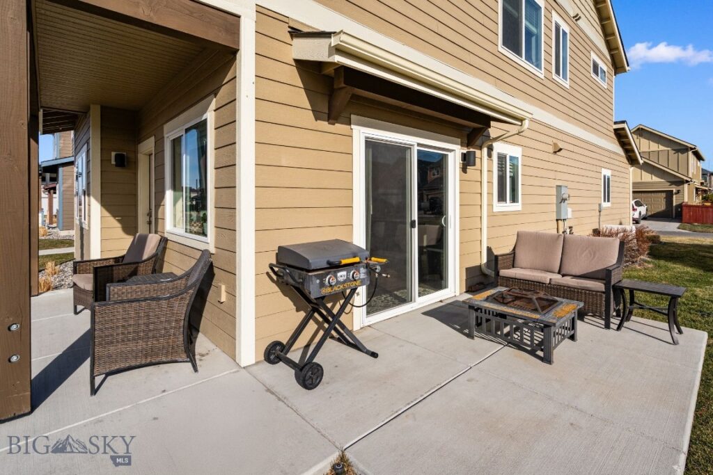 352 Pond Lily Drive, Bozeman MT 59718