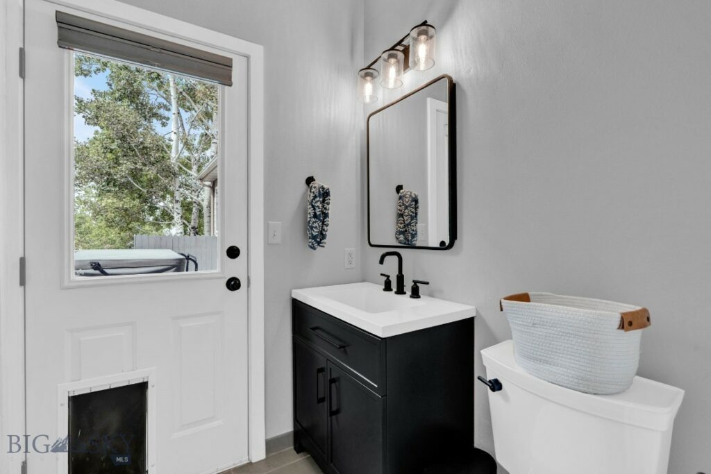 353 Little Wolf Road, Bozeman MT 59715