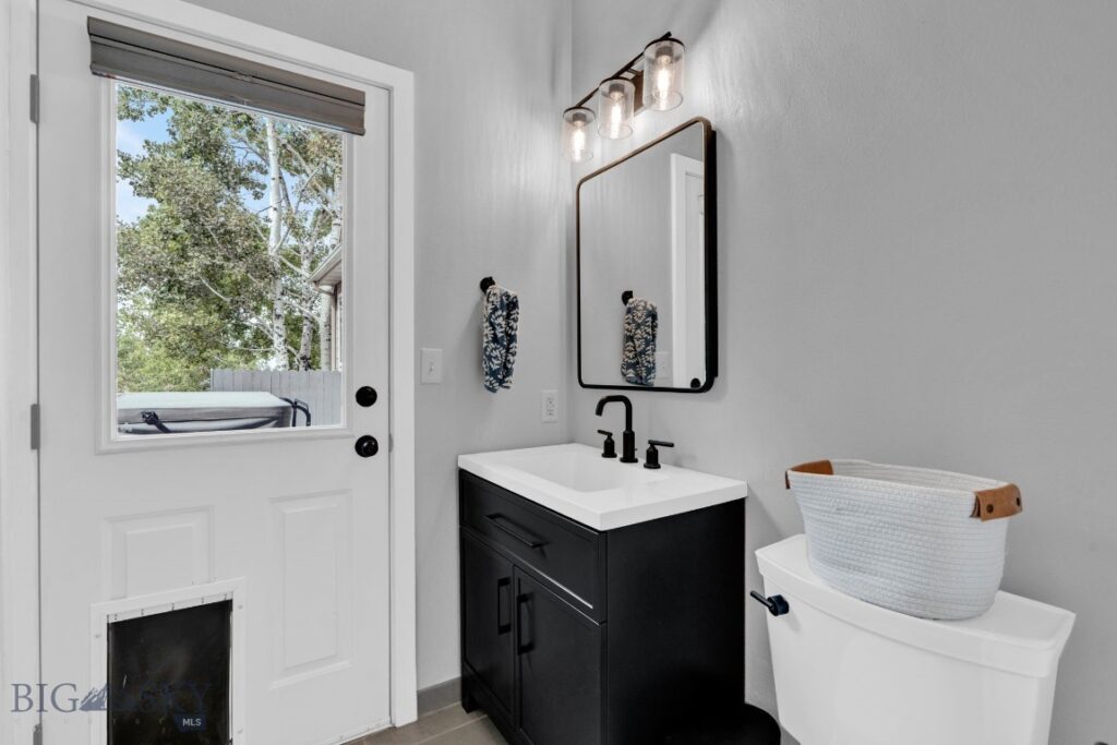 353 Little Wolf Road, Bozeman MT 59715