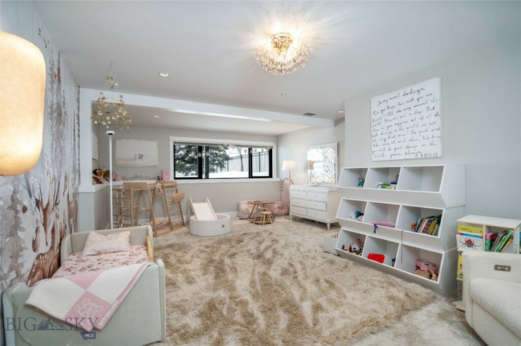 354 Brass Lantern Court, Bozeman MT 59715