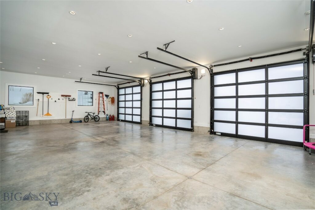 354 Brass Lantern Court, Bozeman MT 59715