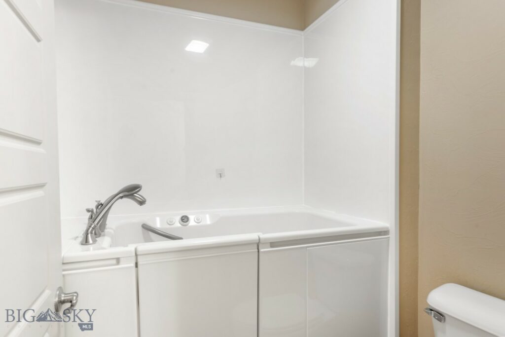3559 Annie Street, Bozeman MT 59718
