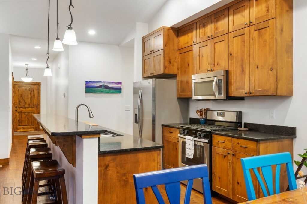 3660 Lolo Way, Bozeman MT 59718