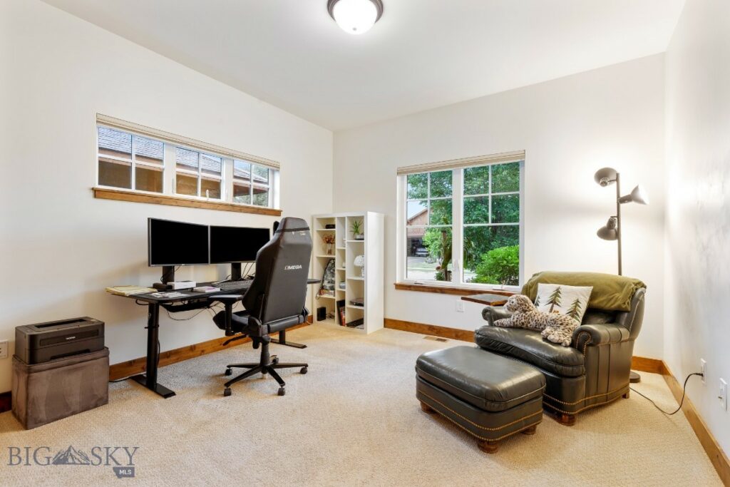 3660 Lolo Way, Bozeman MT 59718