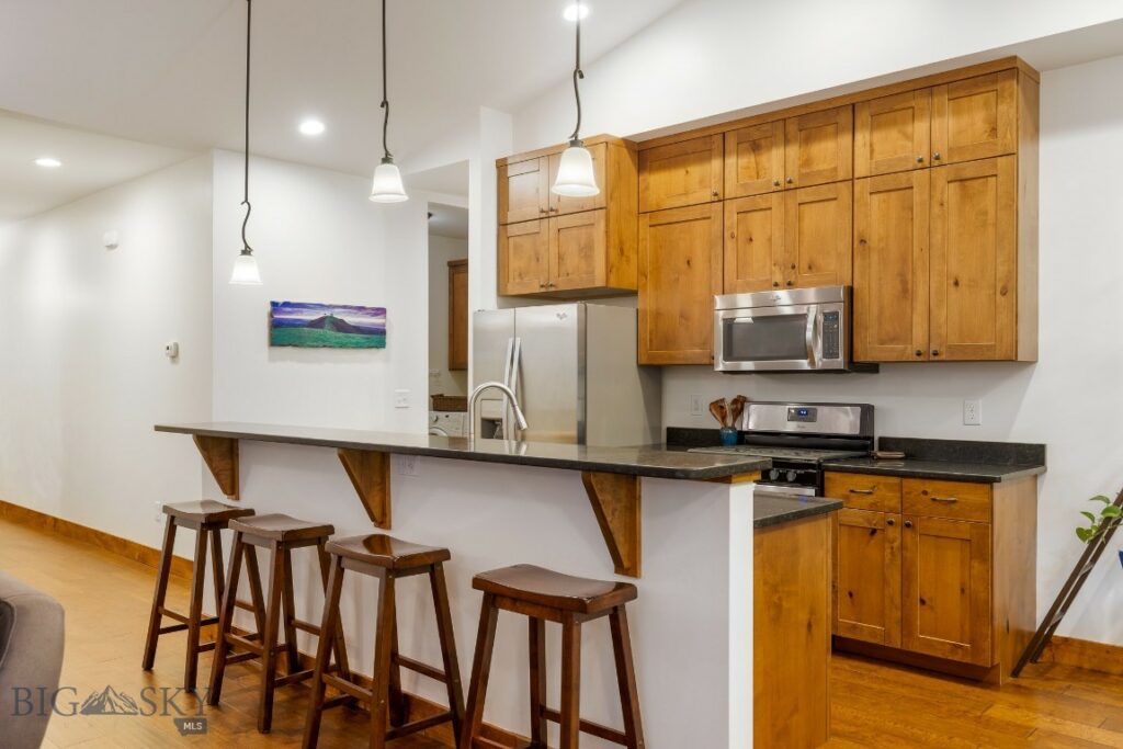 3660 Lolo Way, Bozeman MT 59718