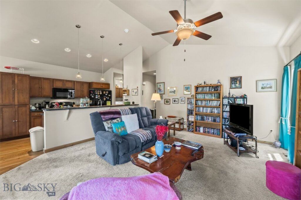 37 Voyager Lane, Bozeman MT 59718